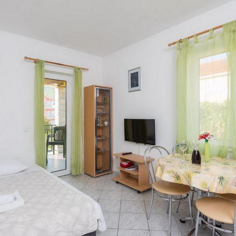 Apartments Maestral Orebić Екстериор снимка
